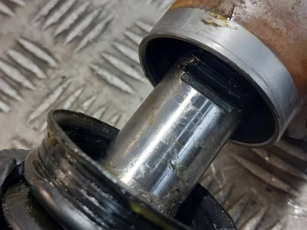 Volvo OE 31387082 caixa de direção image 8