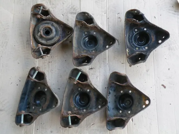 OEM-terästuki Audi A4 B5 & Passat B5 -etujousille image 3