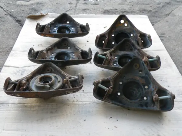 OEM-terästuki Audi A4 B5 & Passat B5 -etujousille image 4