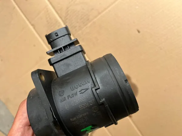 Luftmassenmesser Fiat Fiorino III 2006-2016 1.3 JTD image 4