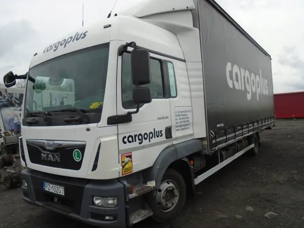 MAN TGL Euro 6 Cabine, Bumper, Motor, Versnellingsbak - kabina man TGL image 6