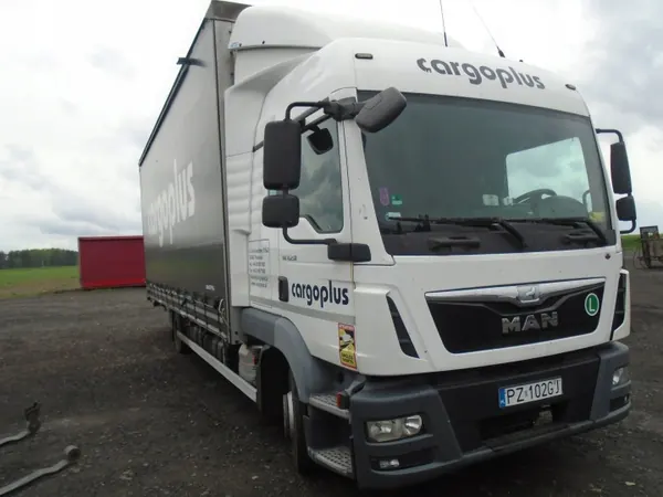 MAN TGL Euro 6 Cabine, Bumper, Motor, Versnellingsbak - kabina man TGL image 7
