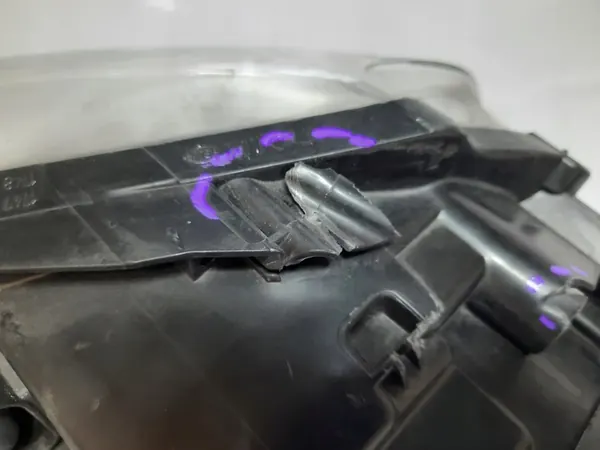 Volkswagen Golf V 03-10 Vasemman Oikean Etuvalon image 4