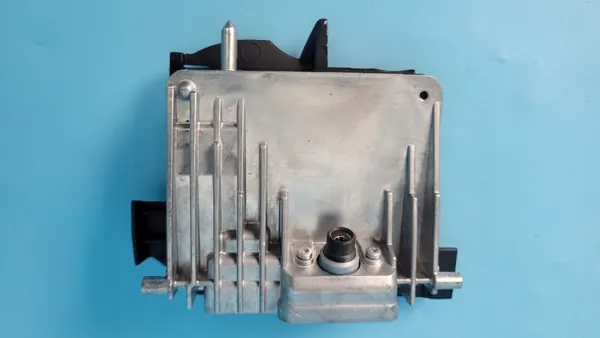 Caméra pare-brise avant Mercedes EQA 250 OEM A2479007012 image 3