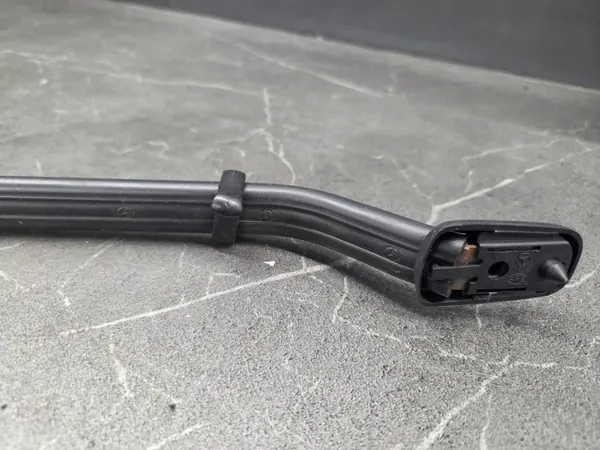 Mercedes W123 katonkahva OEM raczka podsufitki w123 image 10
