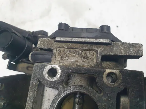 Corps de papillon VW POLO 1.0 B 03133023A image 6