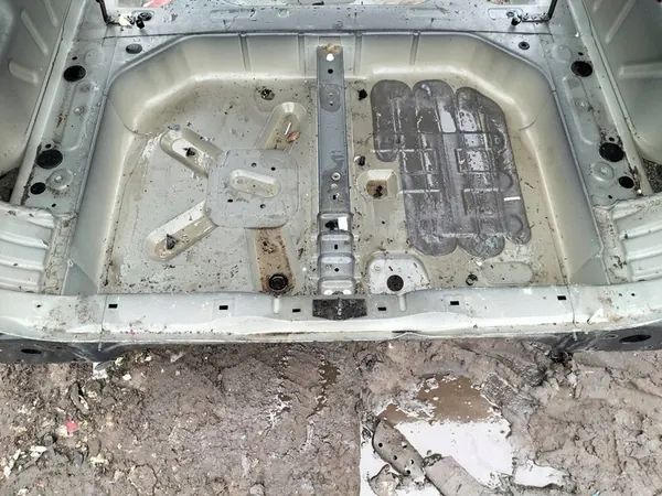 Rear Bumper Strap Peugeot 5008 I KTGA image 2