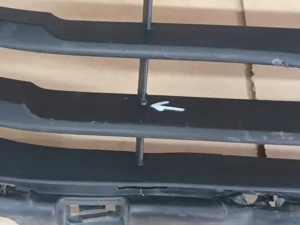 Griglia anteriore RENAULT EXPRESS II centrale anteriore + trave 2021 -> image 5