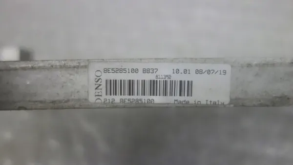 Refroidisseur d'huile boîte OEM 8E5285100 Alfa Romeo image 3