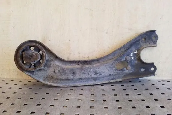 Braccio di Controllo Posteriore Sinistro KIA SPORTAGE V 552703W050 image 3