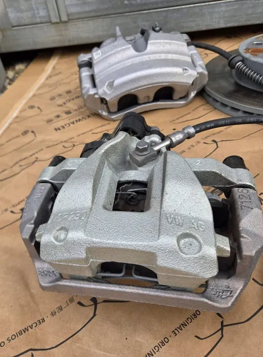 Bremsensatz VW Multivan T7 OEM 7T0615406E image 6