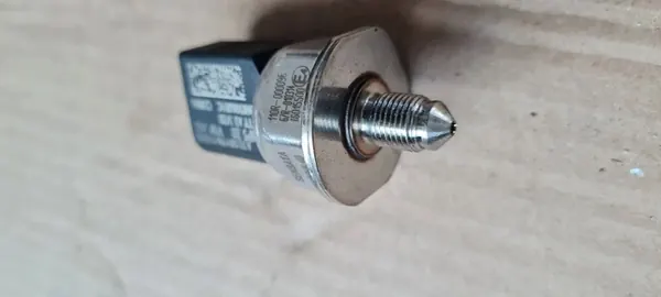 Q5 80A Sensor de Pressão de Combustível 2.0 TFSI 06K906051C image 3