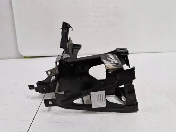 BMW 7-sarja F01/F02 oikea etuvalo OEM 51647184160 image 4
