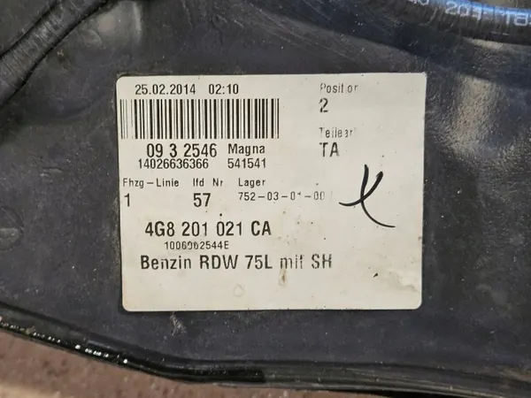 Bränsletank Bak Audi A7 S7 OEM 4G8201021 image 7