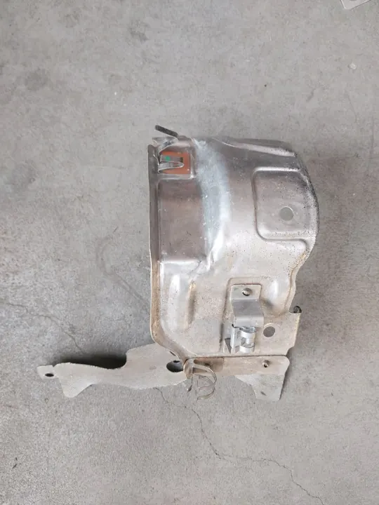 Turbo värmesköld OEM 144507367R för Renault Clio V image 3