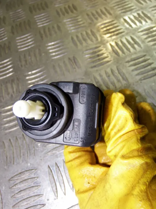 Motor Farol Xenon OEM 72009-3 Dianteiro Esquerdo/Direito image 3