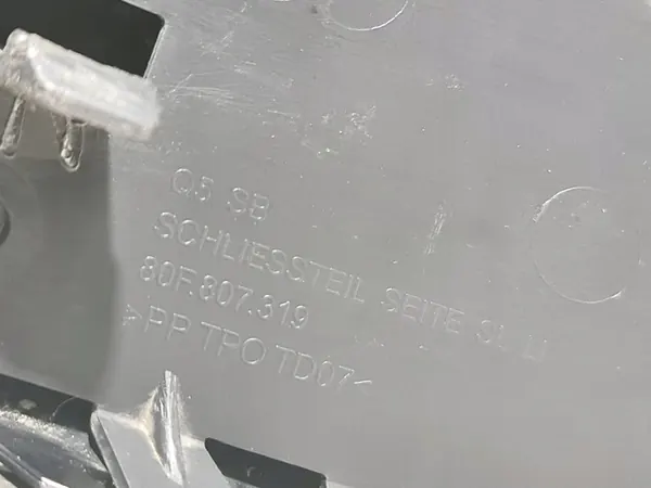 Angolo paraurti posteriore sinistro Audi Q5 OEM 80F807319 image 6