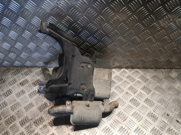 Mercedes-Benz E W211 Webasto-lämmitin OEM 2115001598 image 4