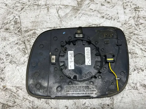 Insert miroir droit OEM 7L6857522D pour VW Touareg I image 3