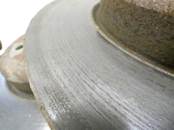 Discos de Freio Dianteiros BMW F10 F11 F12 F13 345mm OEM 34116884301 image 3