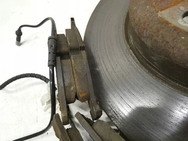 Discos de Freio Dianteiros BMW F10 F11 F12 F13 345mm OEM 34116884301 image 5