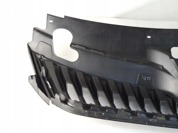 SKODA RAPID Center Grill 5JA853668 image 8