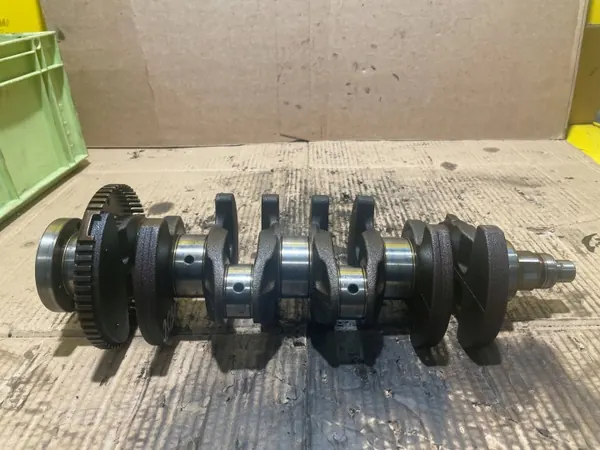 Kampiakseli OEM 24427726 Opel Astra H 1.6:lle image 3