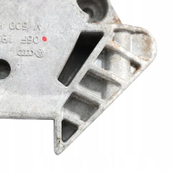 Audi A3 8P 1.6 MPI Suporte do Motor Direito 06F199207Q image 3