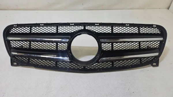 Mercedes GLA W156 jäähdyttimen ritilä OEM A156888040 image 2
