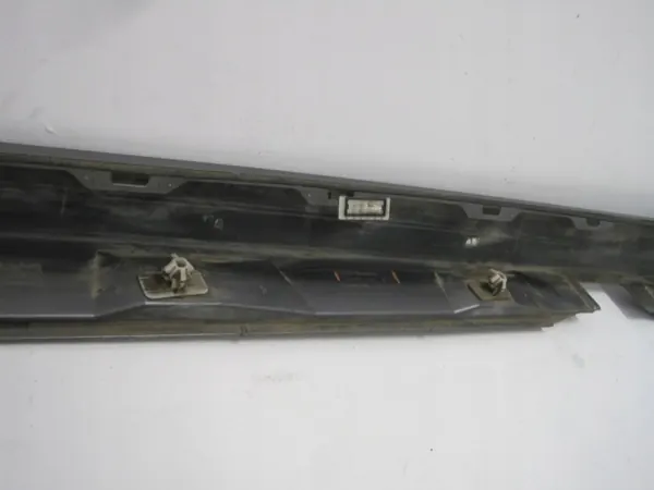 Oikea kynnyslista OEM 4G0853860D Audi A6 C7:lle image 10