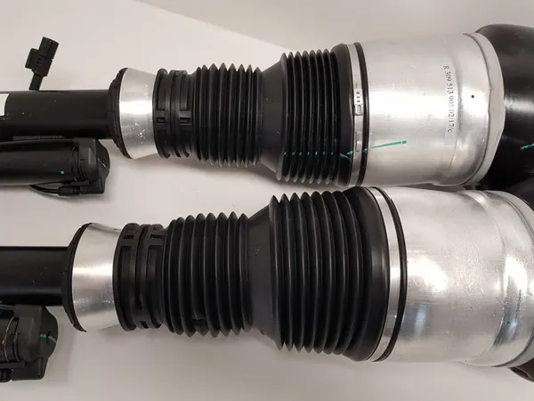 AMMORTIZZATORE MERCEDES W166 A1663205466 A1663205366 image 8