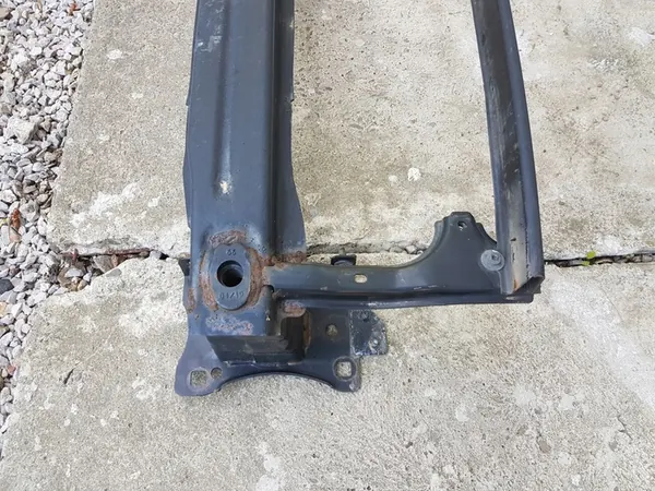 LEON III 2016-2020 Etupuskuri, Vaurioitunut 5F0807109BC image 3