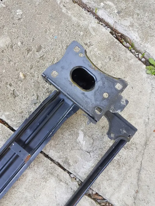 LEON III 2016-2020 Etupuskuri, Vaurioitunut 5F0807109BC image 7