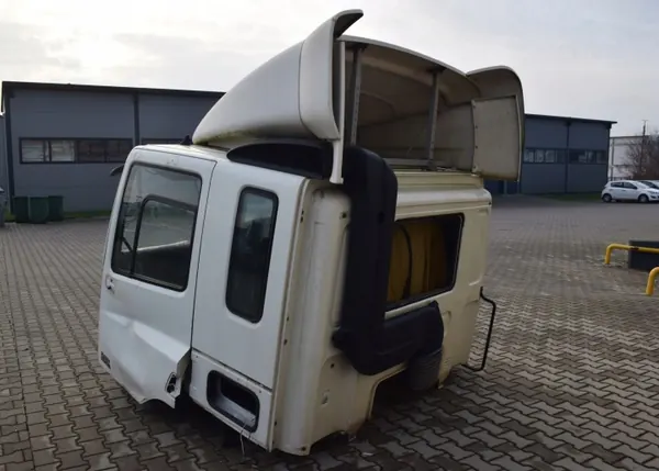 DAF OE Kabinenskelett mit Türen - Gebrauchter Zustand image 3