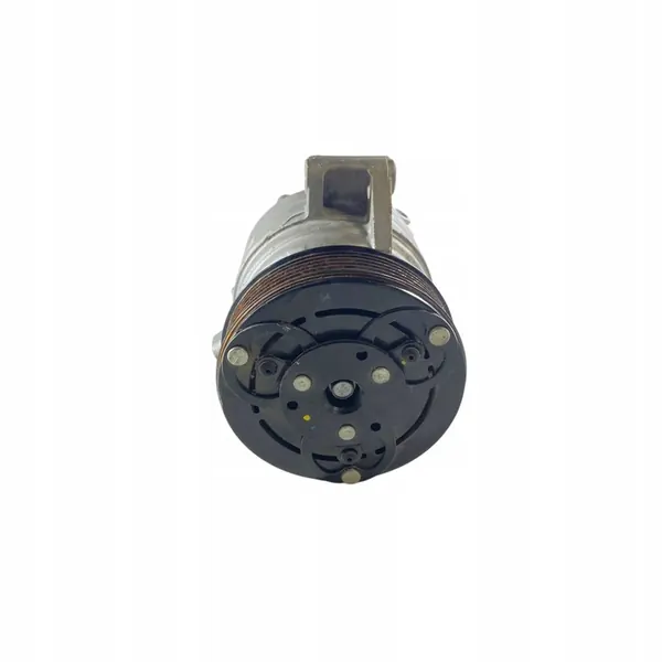 Compresseur de climatisation Mazda CX-3 2019 image 5