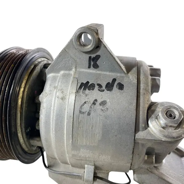 Compresseur de climatisation Mazda CX-3 2019 image 8