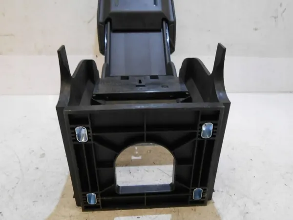 Middenarmsteun OEM 5E3864207 in leer image 10