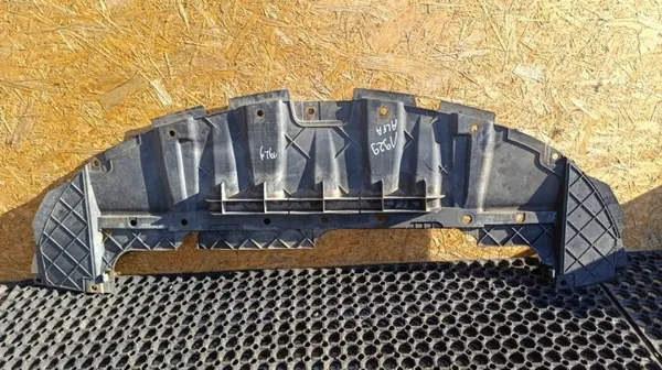 Alfa Romeo Giulietta Frontstoßstangenabdeckung OEM 50518462 image 2