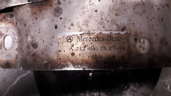 Mercedes-Benz OE A2124902827 Vaimenninpää image 3