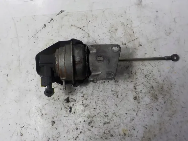 Opel Insignia A 2.0 CDTI Turbolader-Aktuator OEM 76904902 image 3