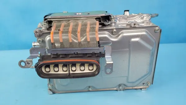Toyota Inverter G9200-47350 voor Corolla Hybrid 1.8 image 9