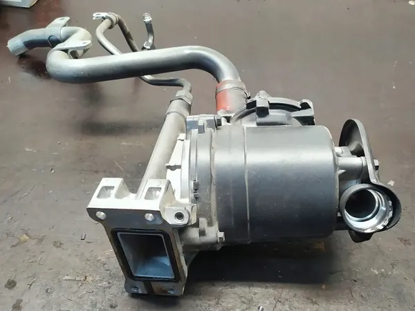 Séparateur d'huile moteur Scania DC 13 Euro 6 image 4