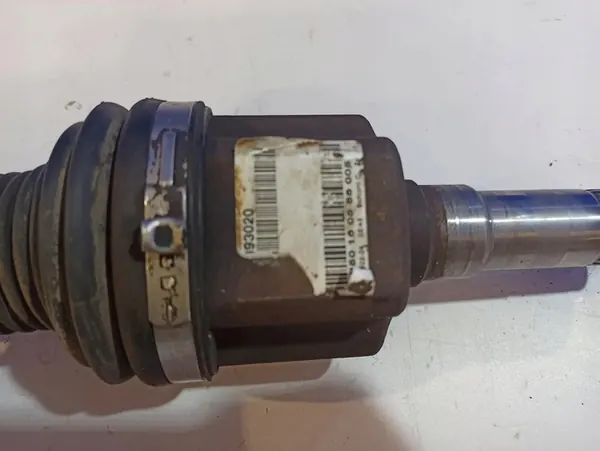 Saab 9-5 Estate 1.9L Vänster Drivaxel OEM 5393020 image 5