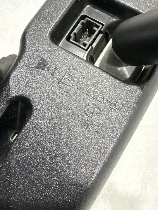 Espelho Retrovisor Mazda OE OEM E11026654 - Usado image 4