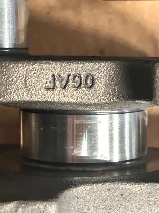 OEM 06AF Kampiakseli 2.0 FSI 150 hv - Käytetty image 5