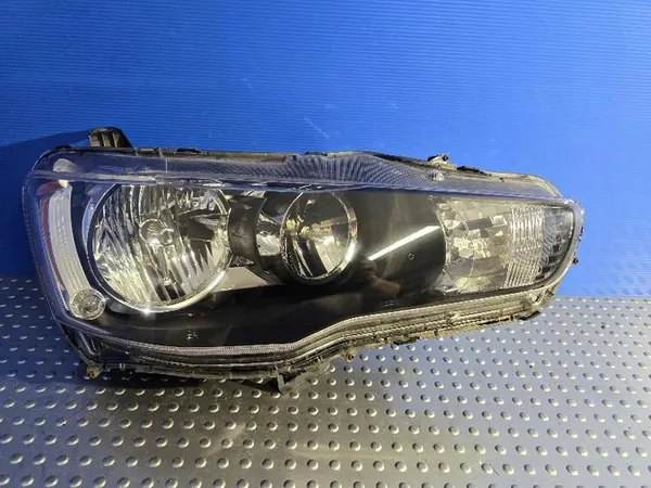 Faros delanteros derecho Mitsubishi Lancer 8 image 4