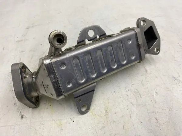 EGR-koeler OEM 500518360 voor Alfa Romeo Stelvio 2.0T image 3