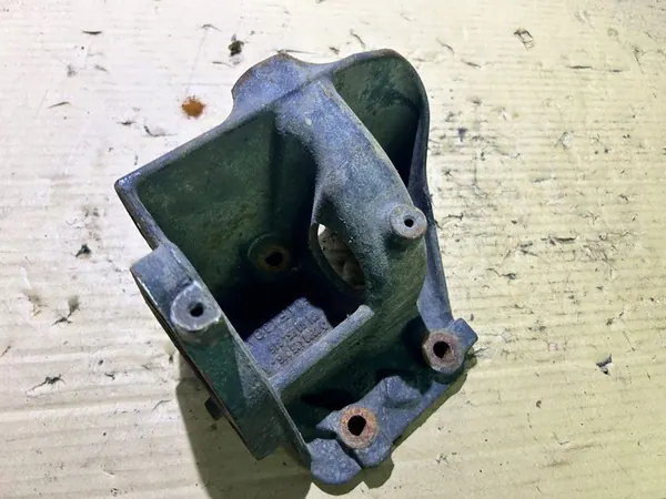 Support de demi-arbre Renault Trafic II 04-10 image 3