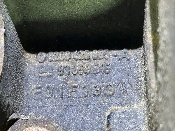 Support de demi-arbre Renault Trafic II 04-10 image 4