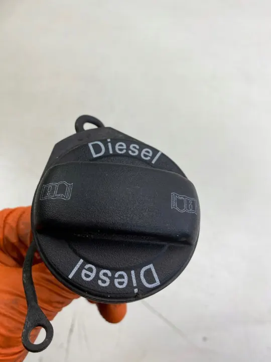 VW Audi bränslelock OEM 3C0201553K - Begagnad image 6